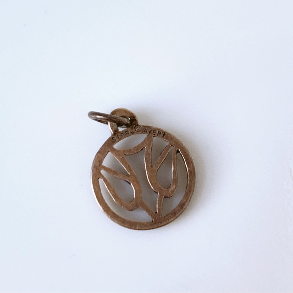 James Avery Retired Descending Dove Circle Charm - Picture 4 of 6